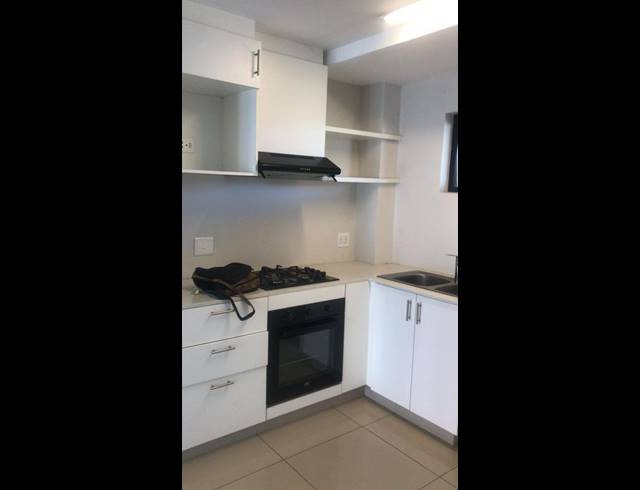 2 BEDROOM PROPERTY TO RENT IN UMHLANGA RIDGE